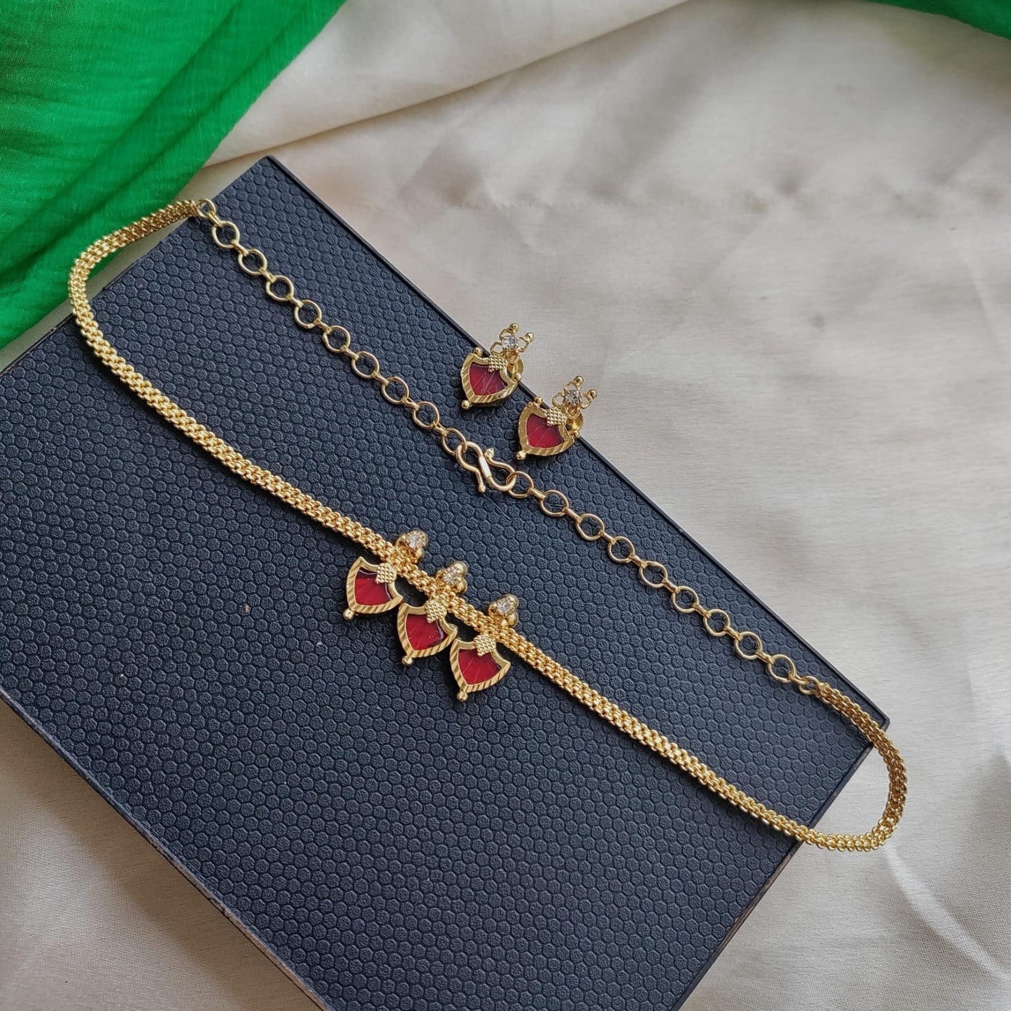 Slim Palaka red set - Kerala design