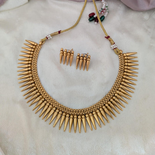 Necklace - Antique Gold look alike mulla mottu