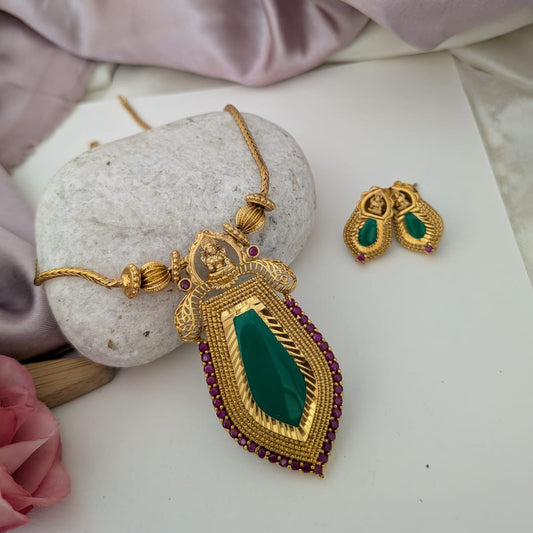 Pendant Chain - lakshmi kerala Nagapadam chain set with matching earring
