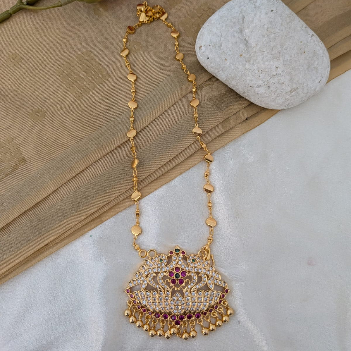 Pendant chain kerala palakka