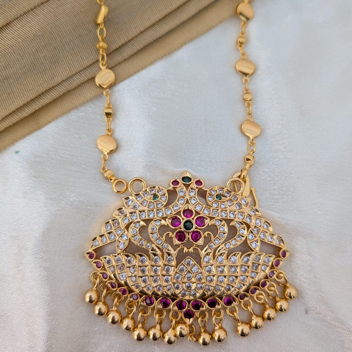 Pendant chain kerala palakka