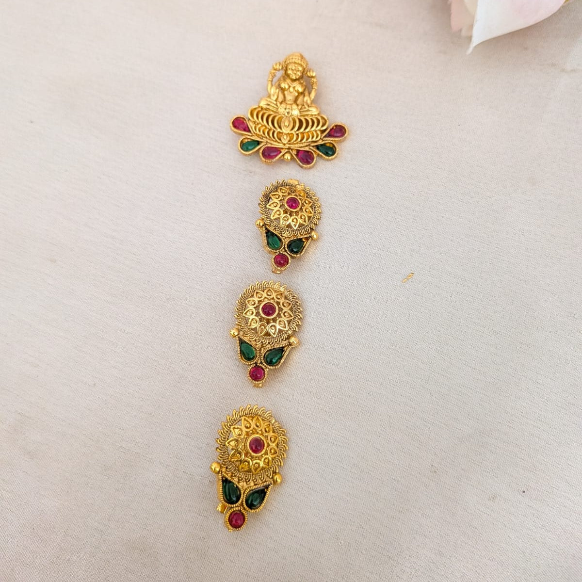 Lakshmi  hair pin set