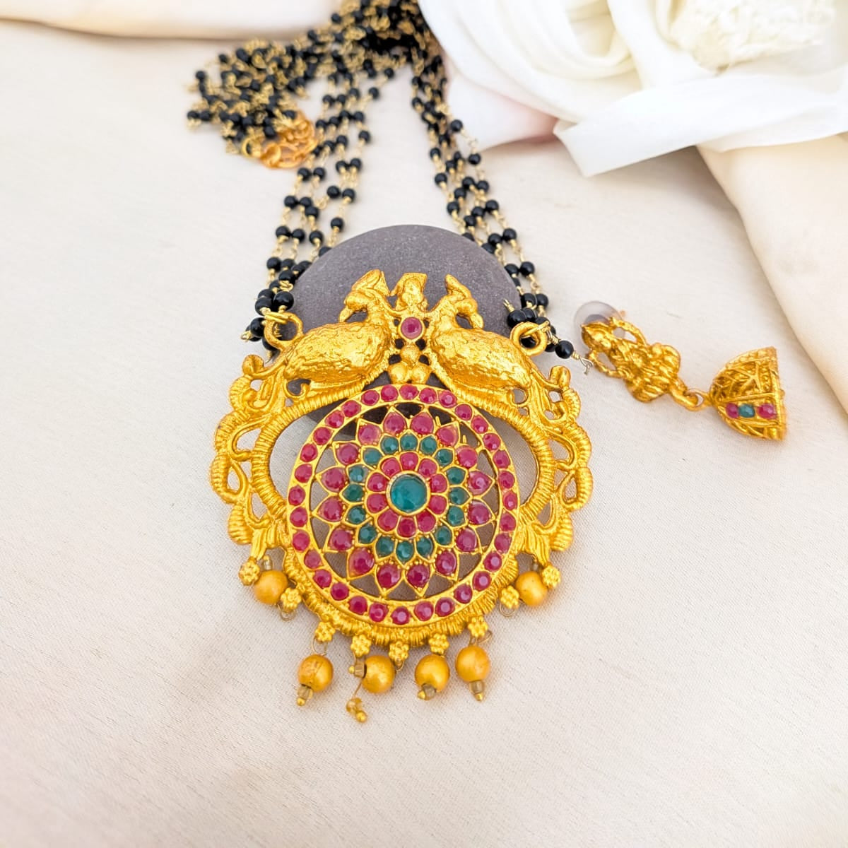 Peacock Kemp stone long  mangalsutra
