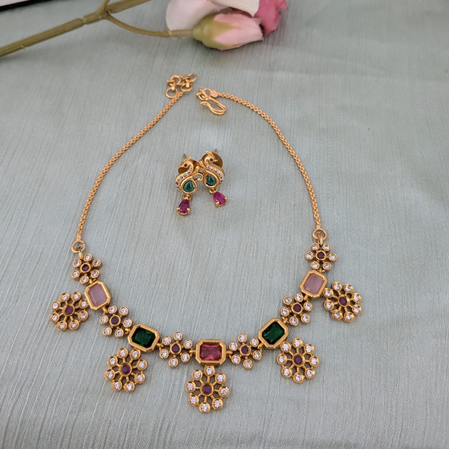 AD stone floral choker necklace