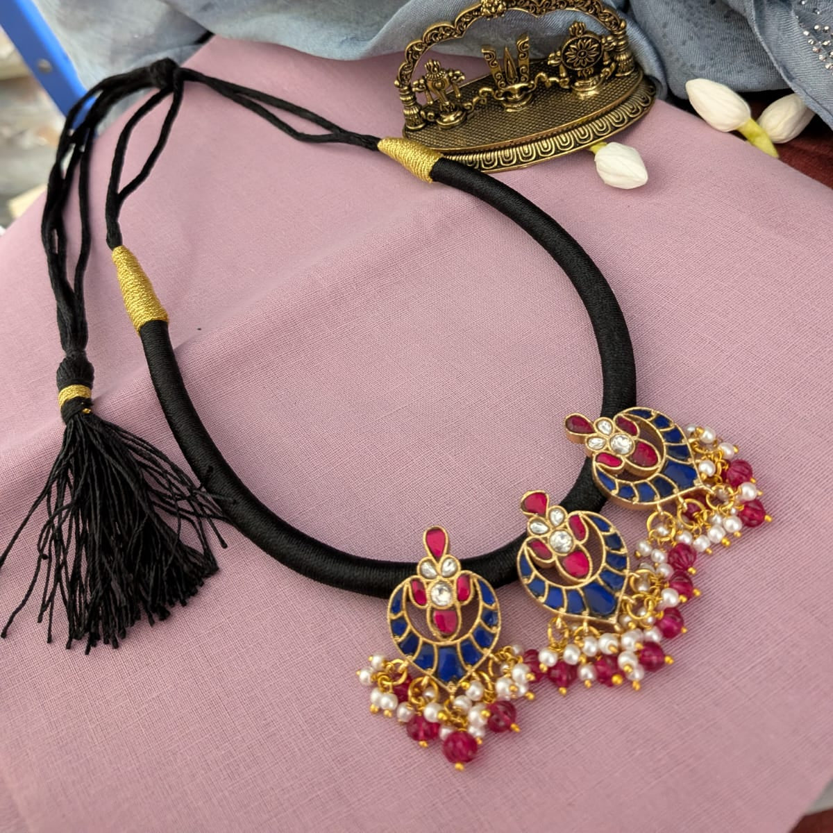 Jadau kundan 3 blue with ruby stone Pendant back rope hasli