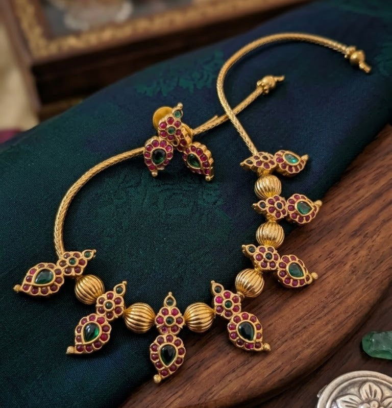 Kemp mango ruby stone Choker