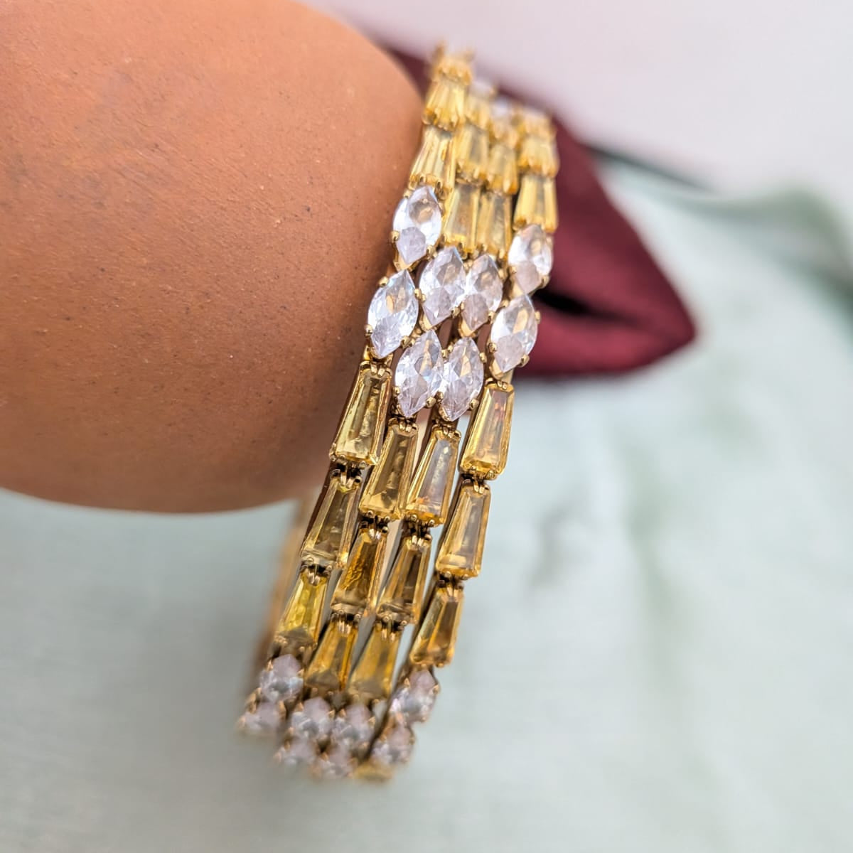 CZ stone yellow bangle