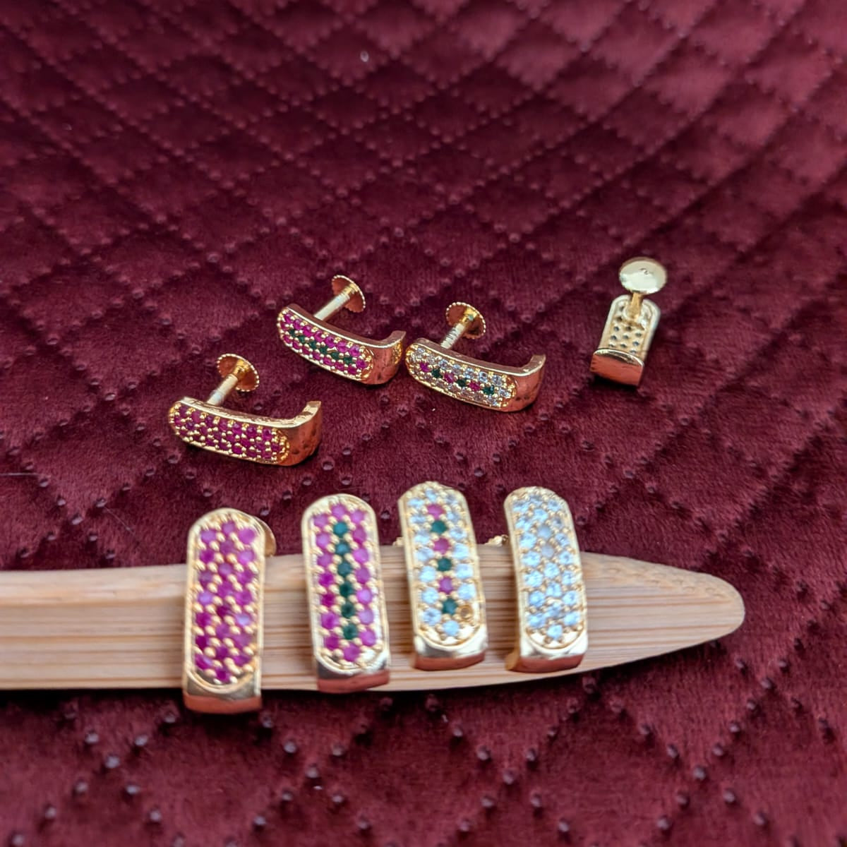 Microplated impon stud set of 4