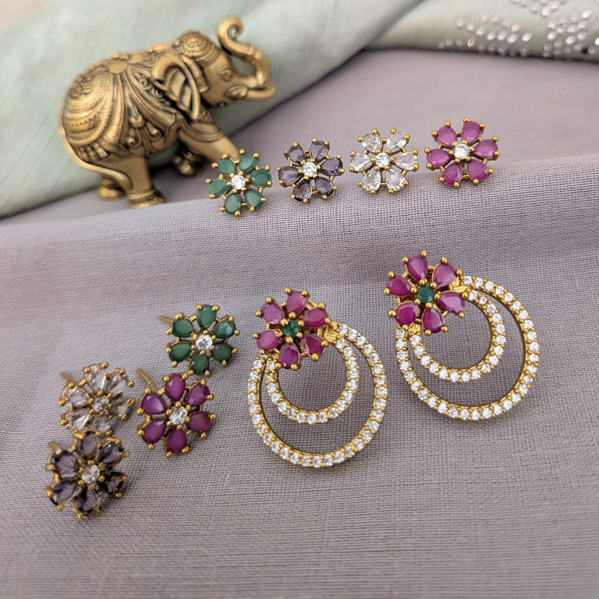 Flower AD stone changeable stud