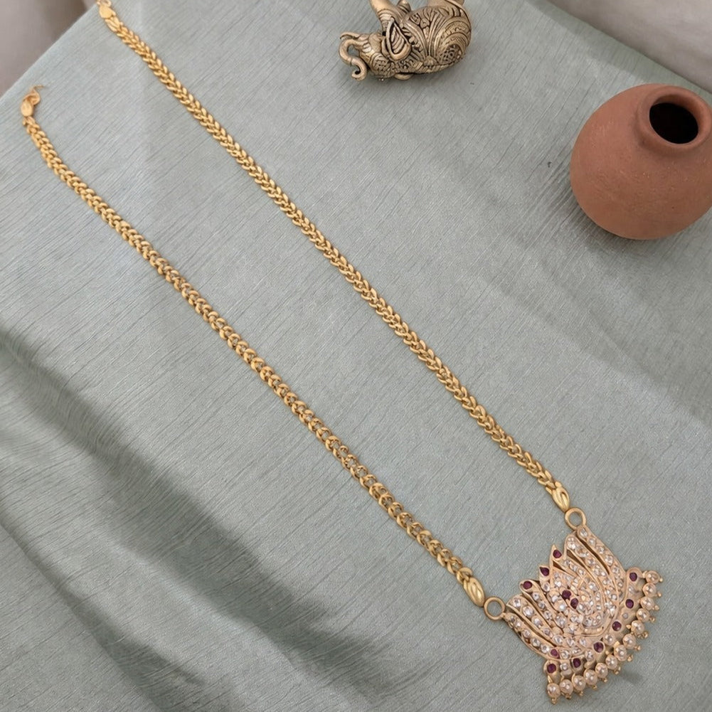 Long impon microplated Lotus Pendant chain