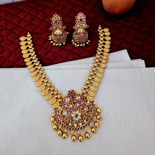 Kemp stone lakshmi coin necklace