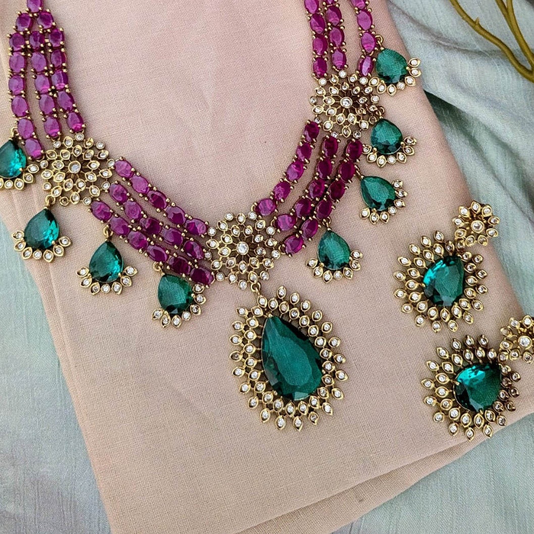 3 layered  aqua green necklace