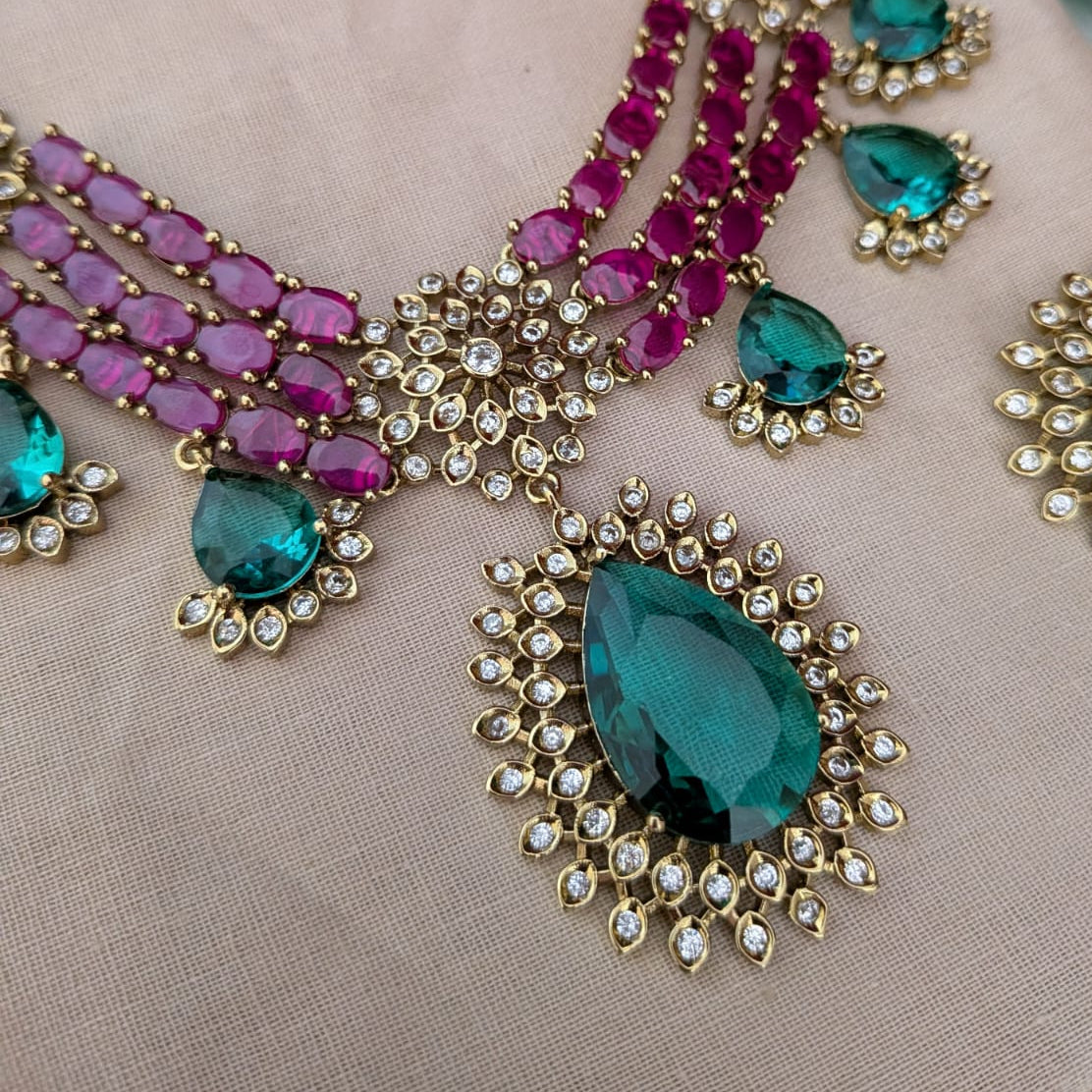 3 layered  aqua green necklace