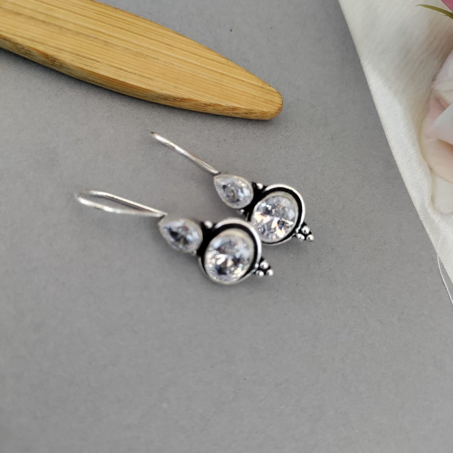 2 Stone earring hook