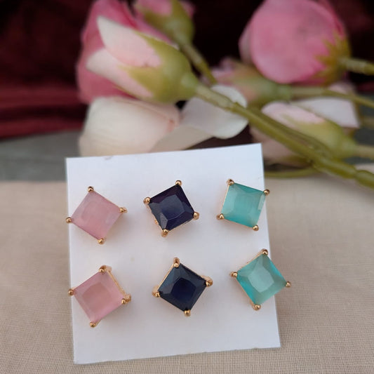 Golden stone stud earring