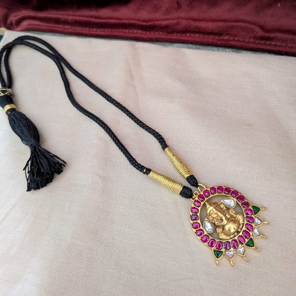 Jadau kundan Rope with Ganesha Pendant