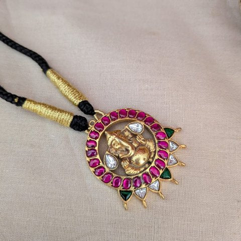 Jadau kundan Rope with Ganesha Pendant