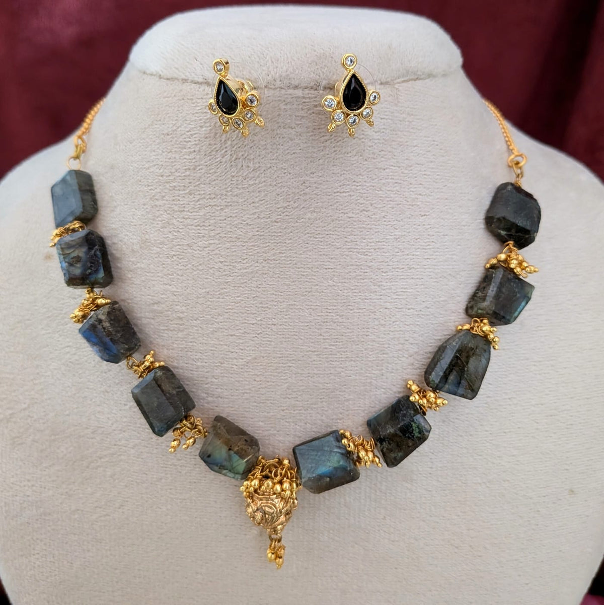 Beaded Necklace Labradorite