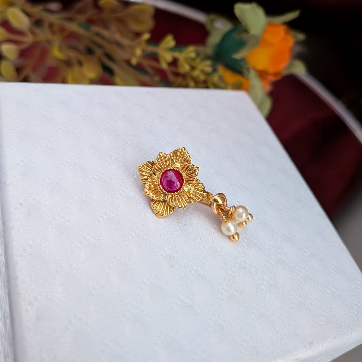 Flower Nosepin Ruby Kemp Stone
