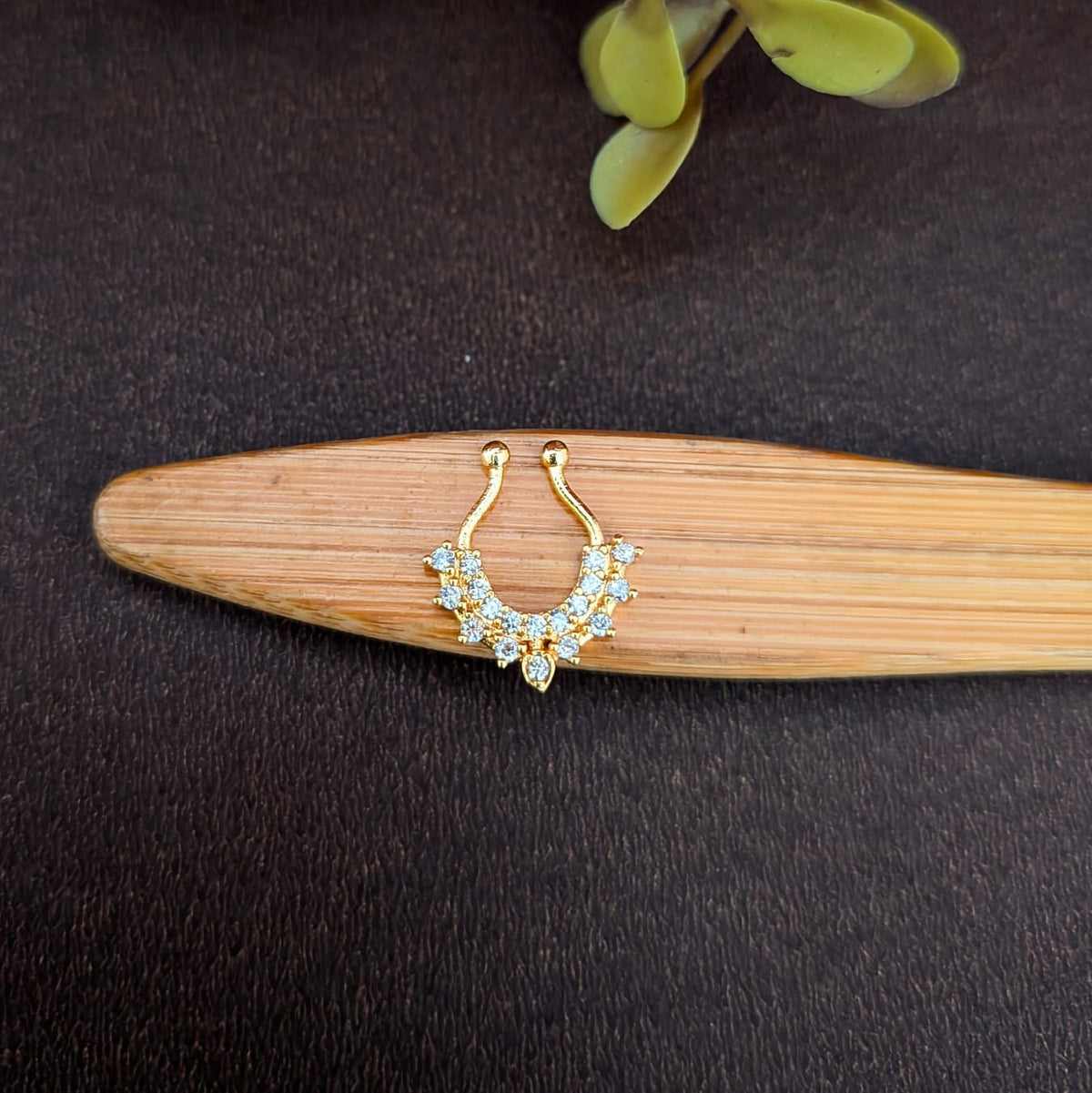 Septum Ring white AD Stone Nosepin