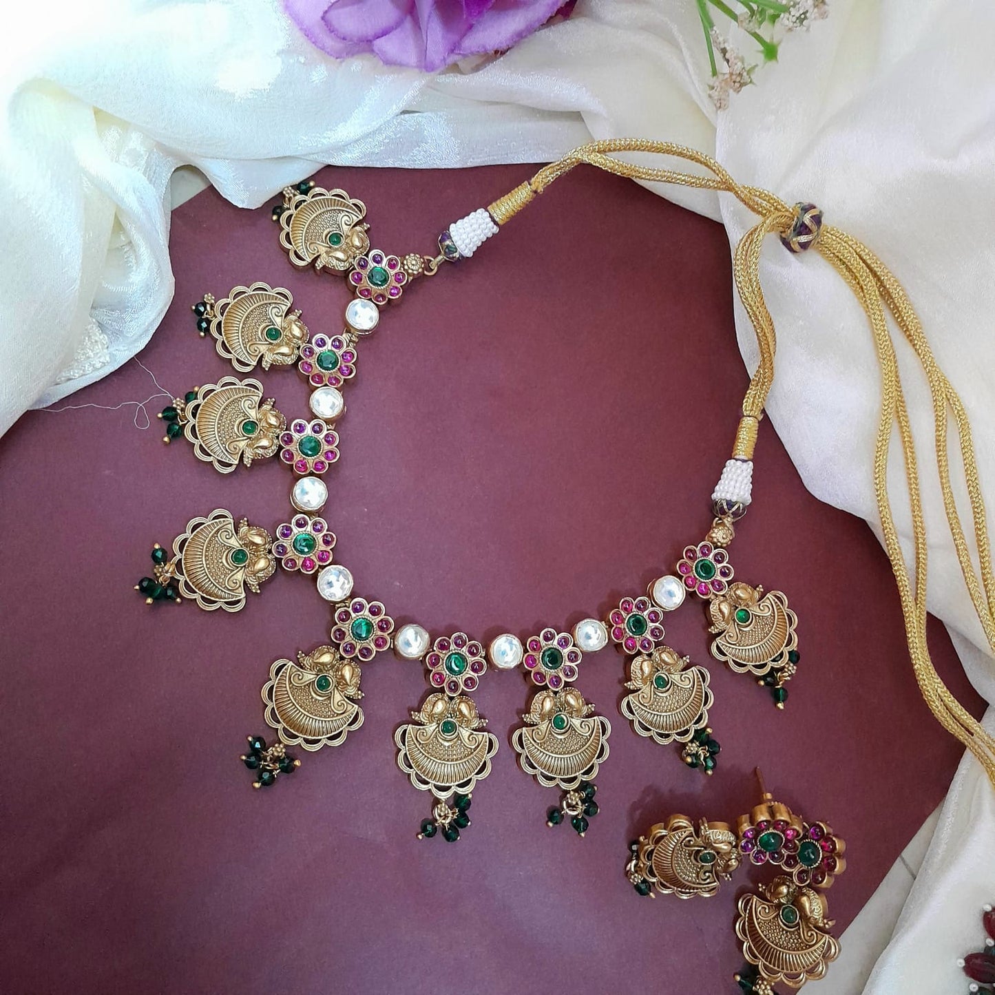 Rajwadi finish floral necklace