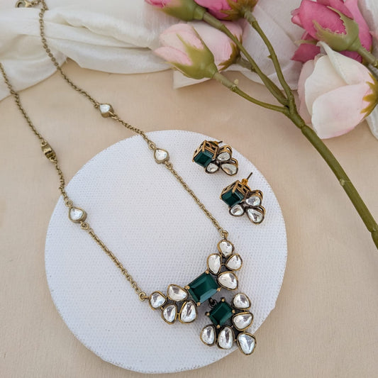 Antique finish kundan stone chain