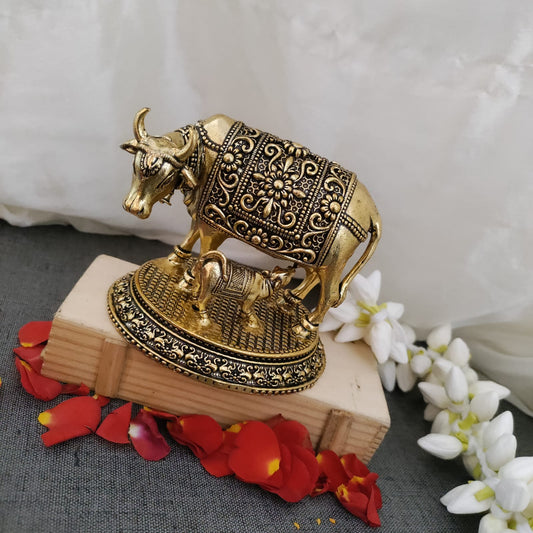 Pure brass kamadhenu cow with calf idol - 8.5 cm