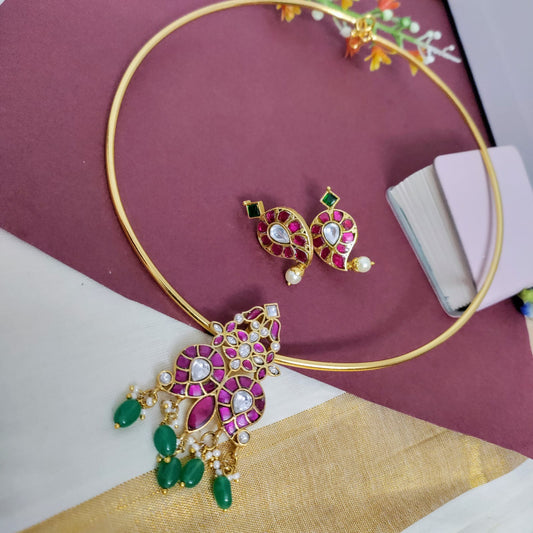 Jadau Kundan Twin mango pendant hasli set with earring
