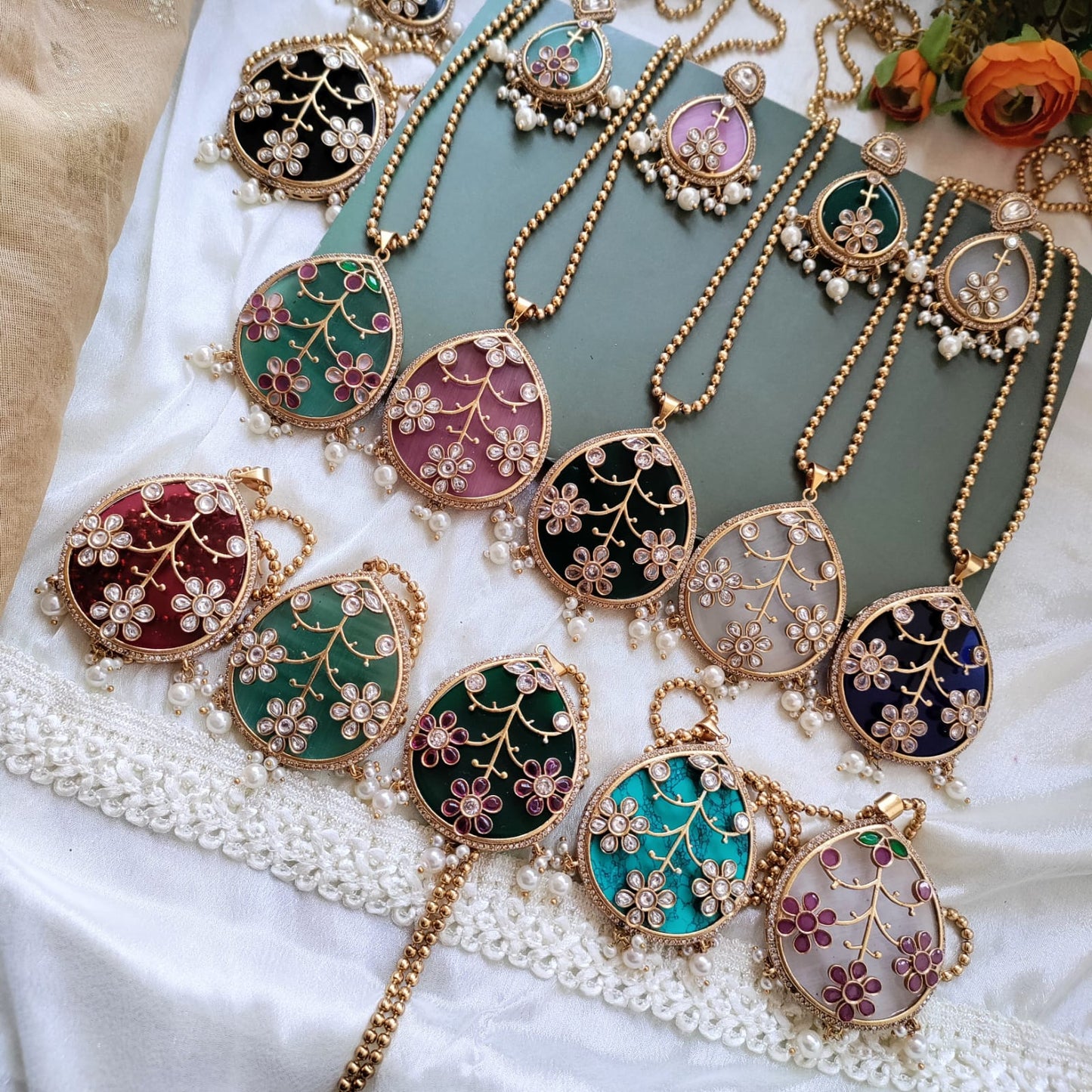Drop shaped Exclusive Kundan work pendant chain