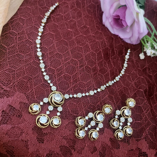 White stone ad necklace set