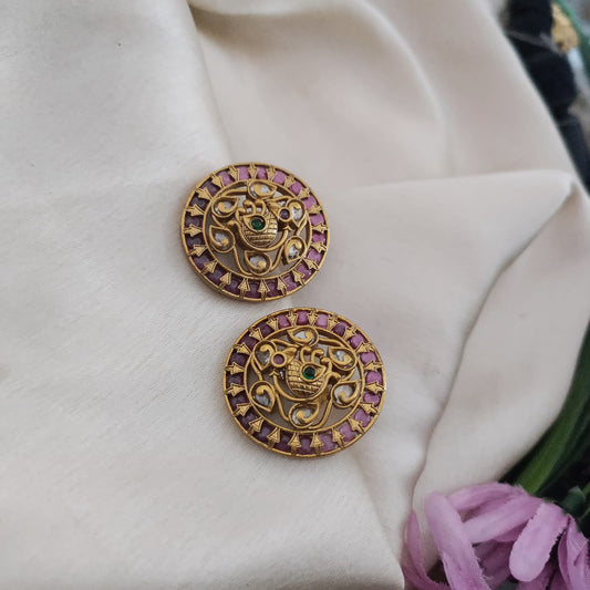 Round stud peacock earring