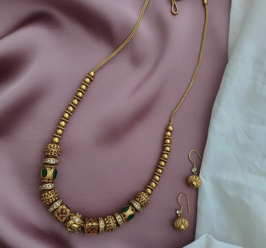 Antique ball necklace set