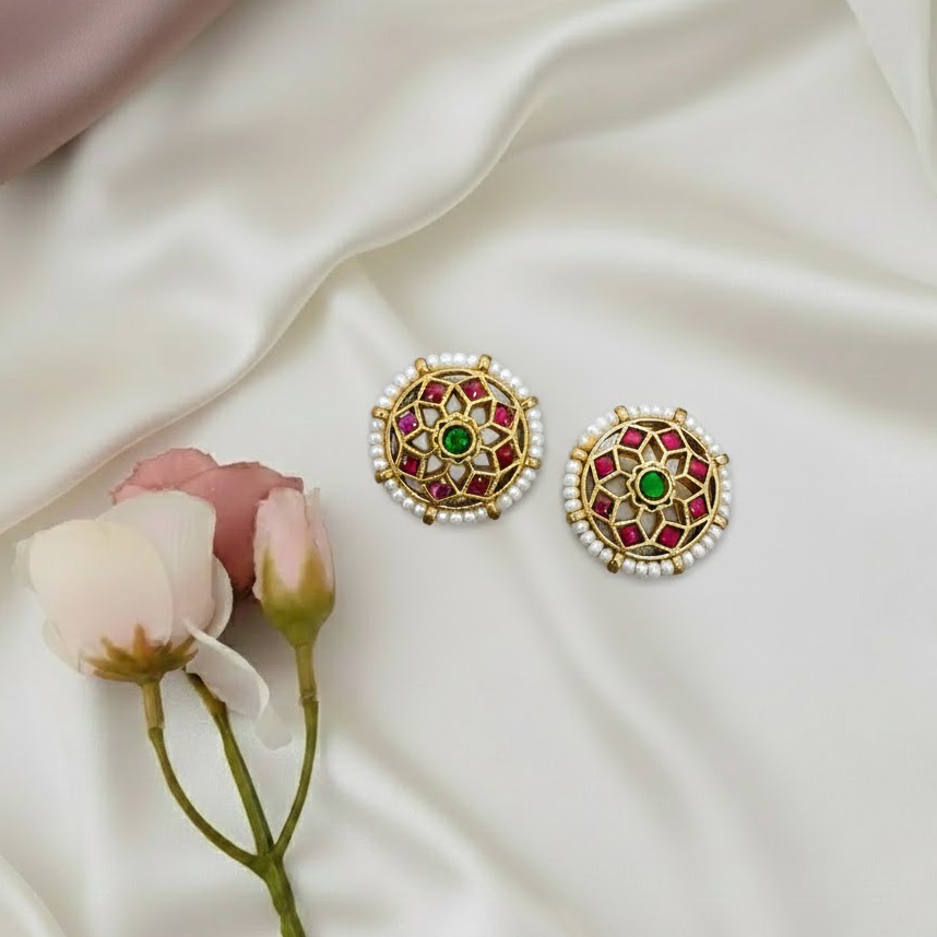 Round floral Bugadi Earcuff earing