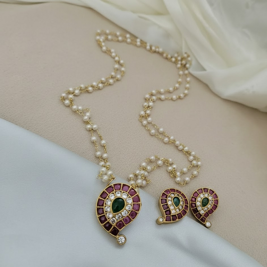 Kemp mango pendant set pearl string necklace