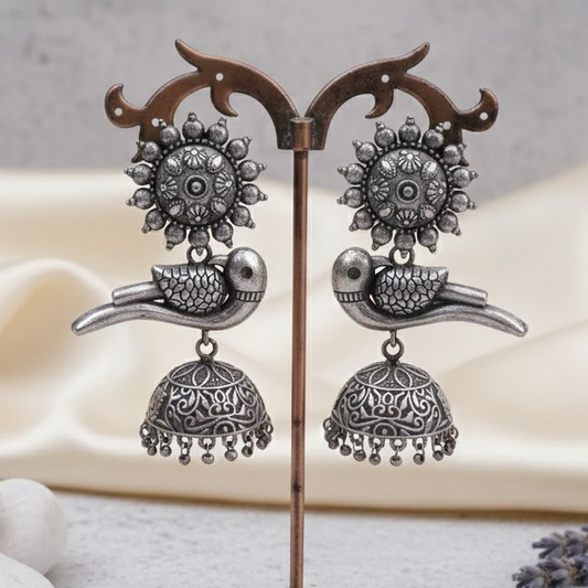 Round bird jumkha earring