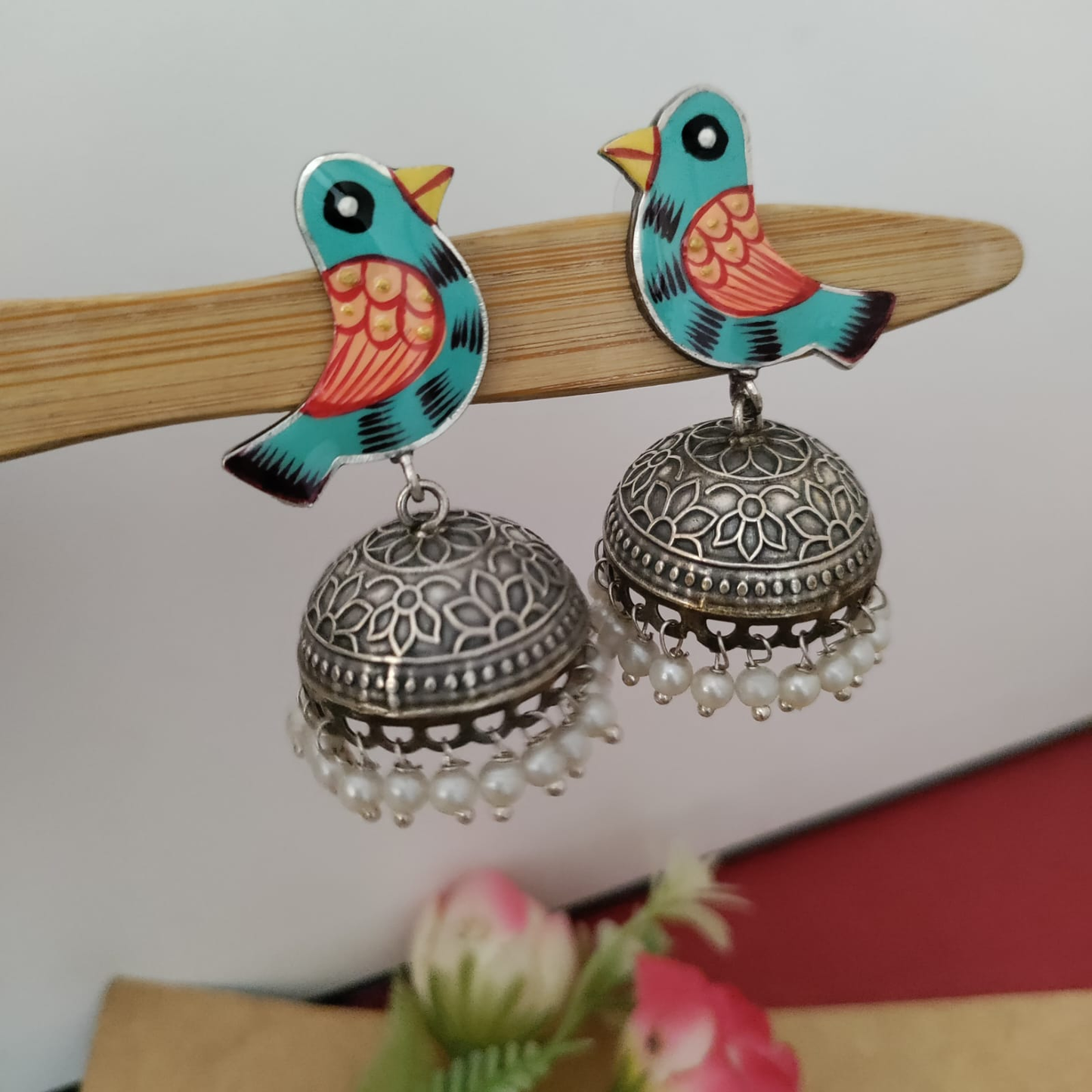 Bird hand painted jumkha