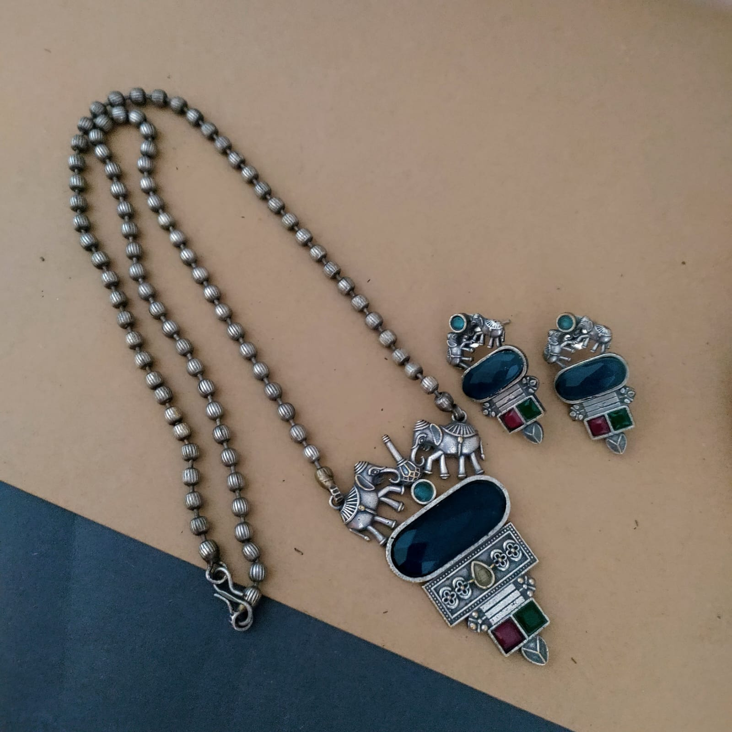 Elephant stone replica long chain set