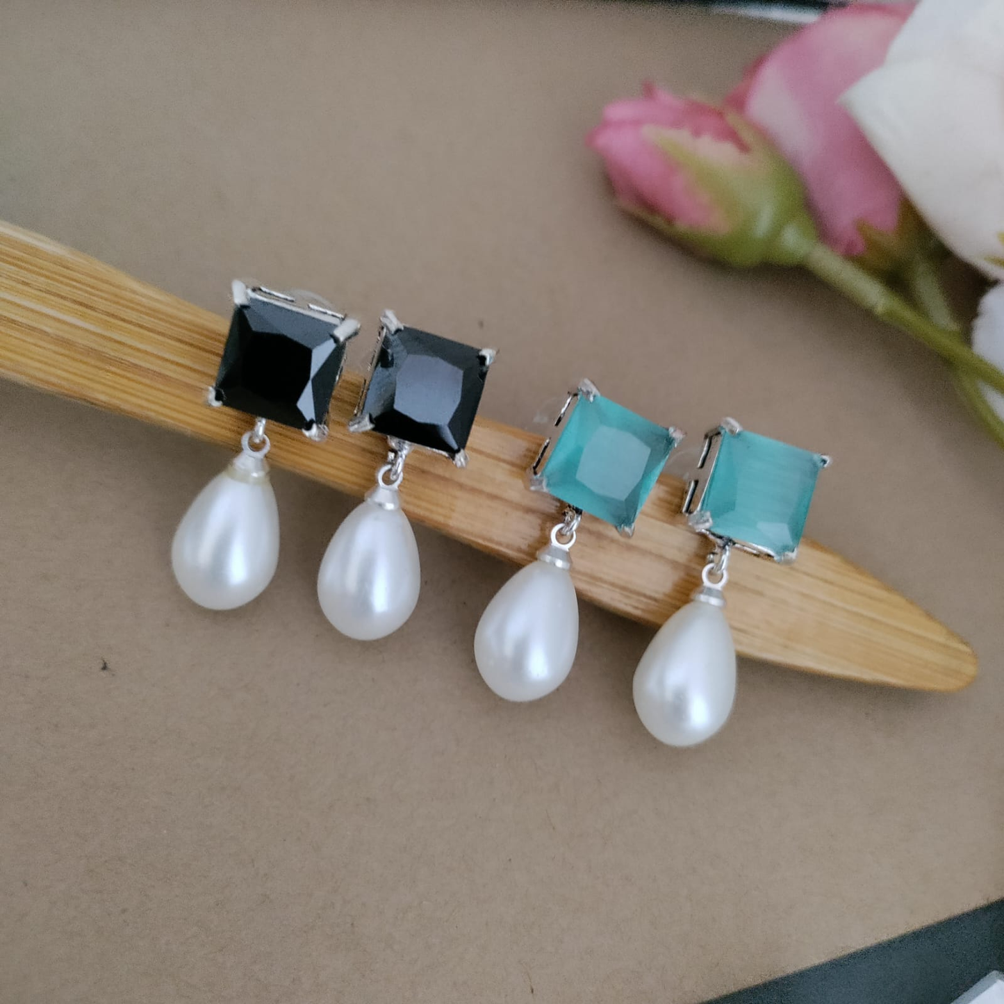 Diamond stone pearl drop earring