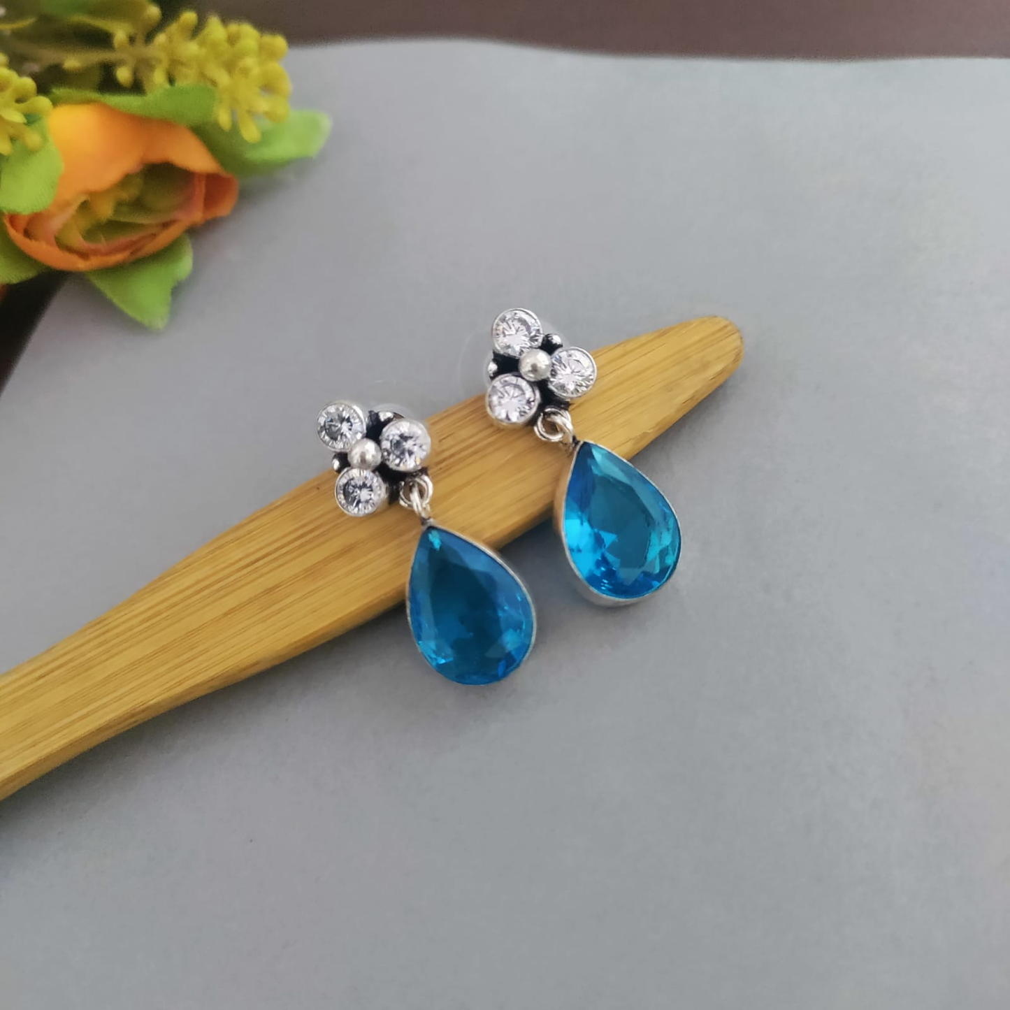 3 Stone drop earring