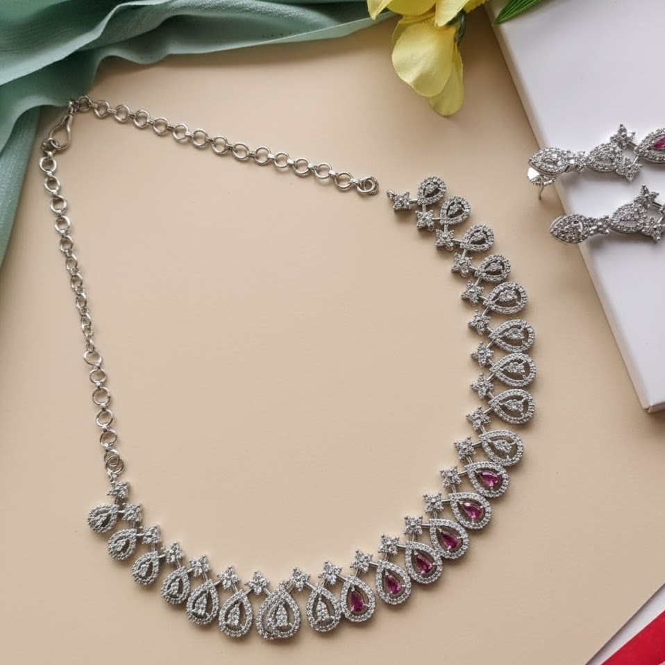 Drop stone studded necklace
