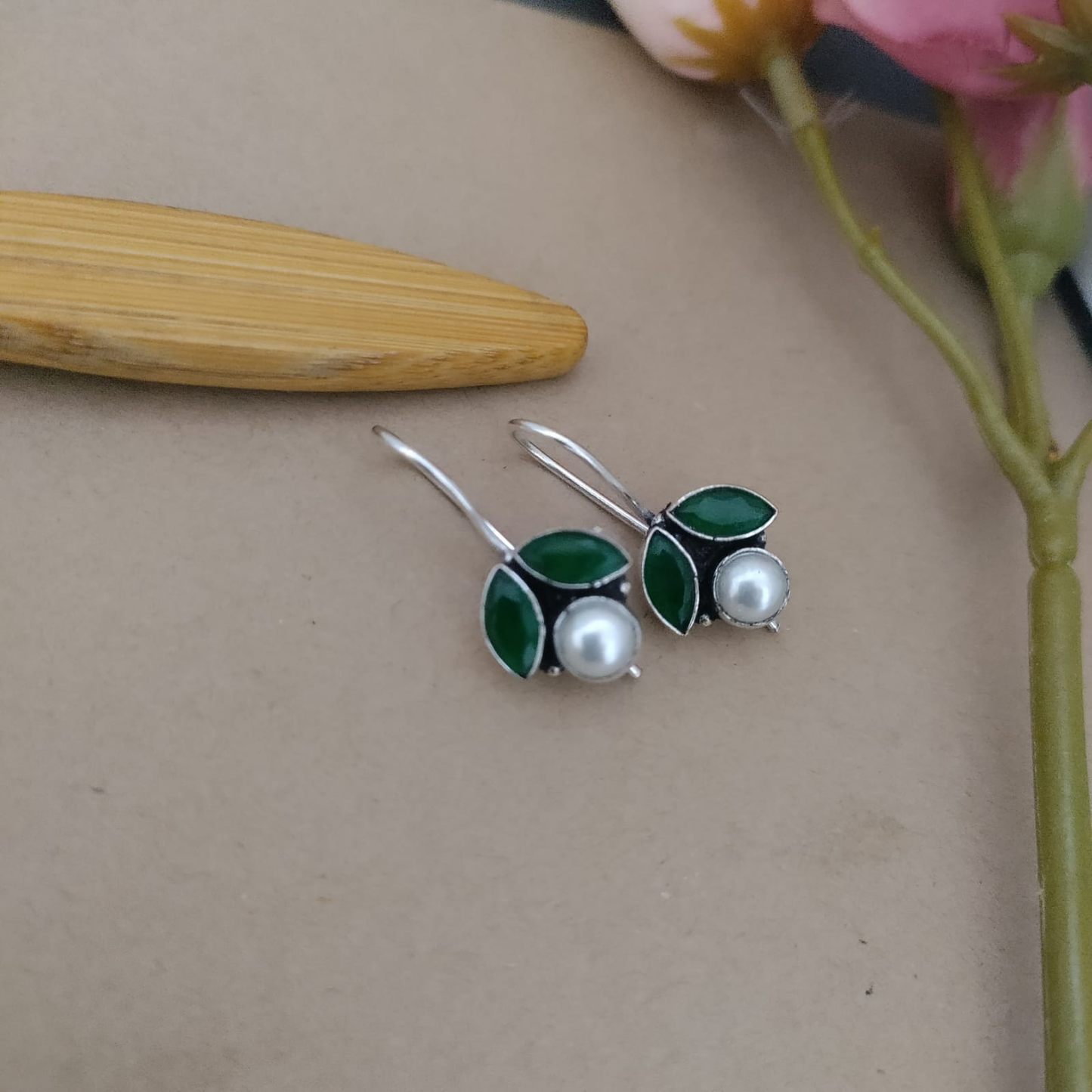 3 Stone with pearl earring