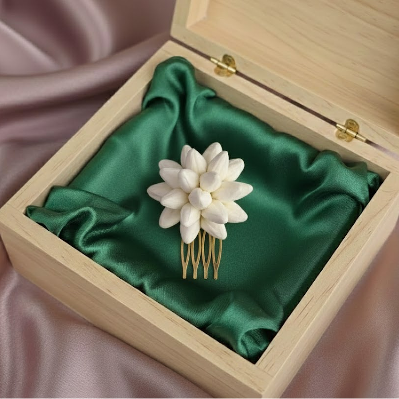 Realistic Jasmine Bud Comb Clip
