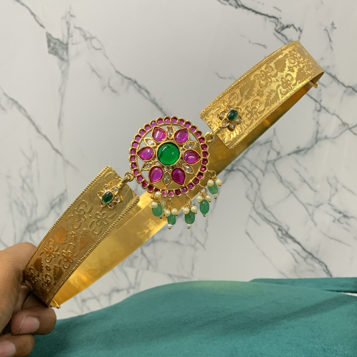 Jadau kundan pendant Hipbelt