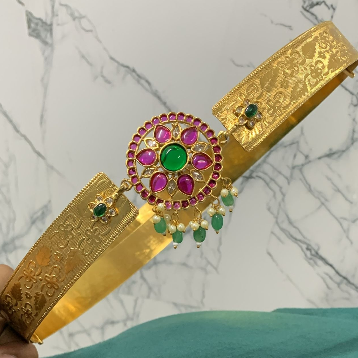 Jadau kundan pendant Hipbelt