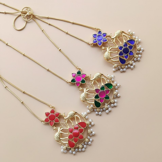 Jadau kundan pendant with chain