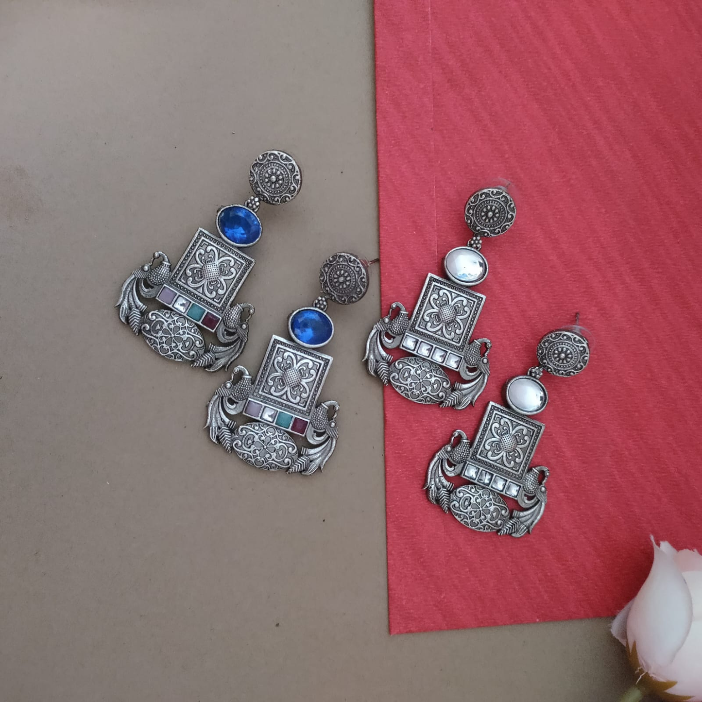 SLA bird stone earring