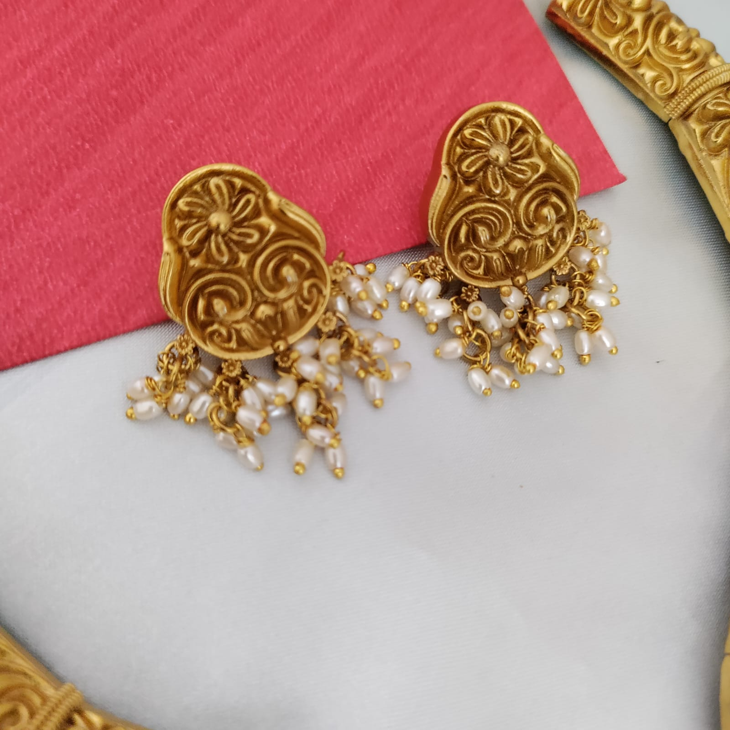 Golden Designer Hasuli with pearl