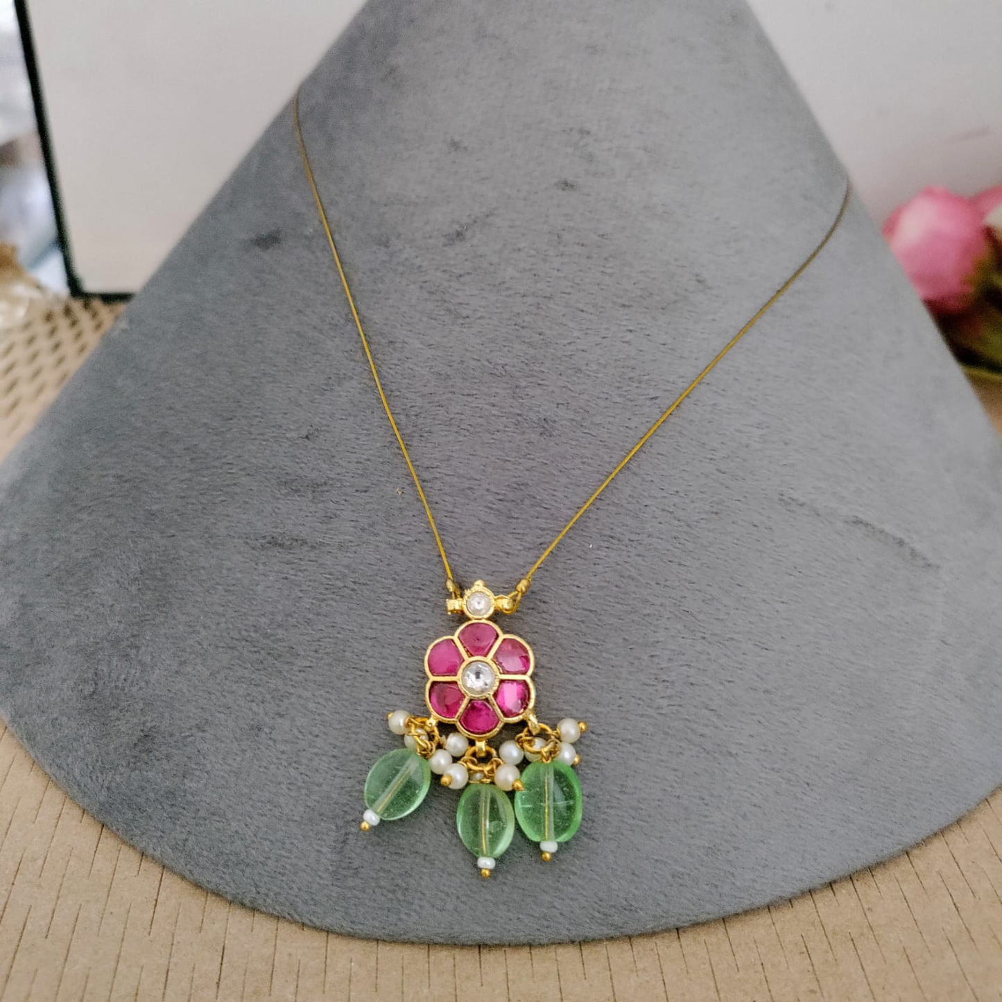 Gorgeous Invisible necklace set - Navratna