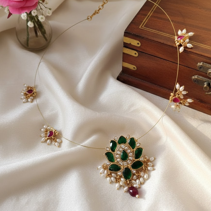 Green Lotus Jadau Invisible necklace