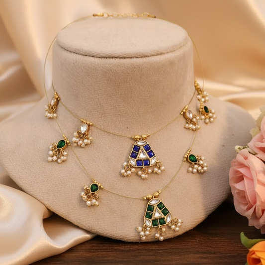 Gorgeous Invisible triangle necklace set